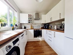 Photo 12- click for photo gallery